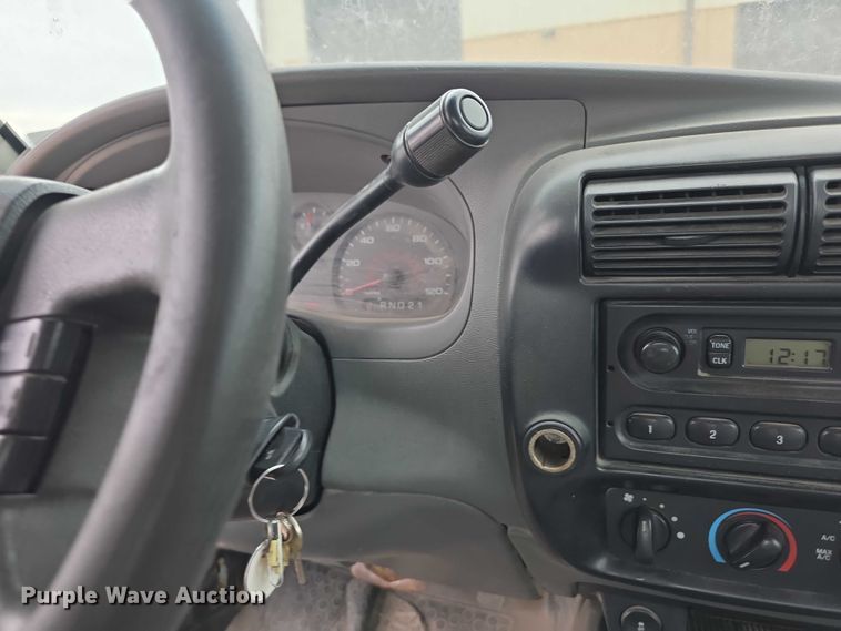 image for item FH6117 2011 Ford Ranger pickup truck