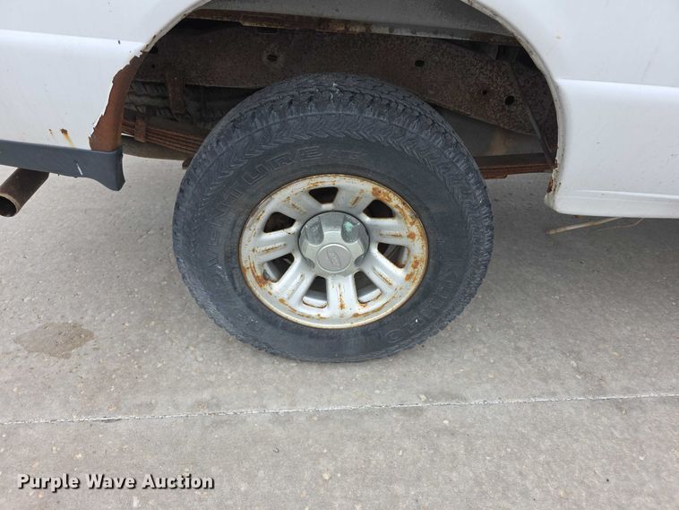image for item FH6117 2011 Ford Ranger pickup truck