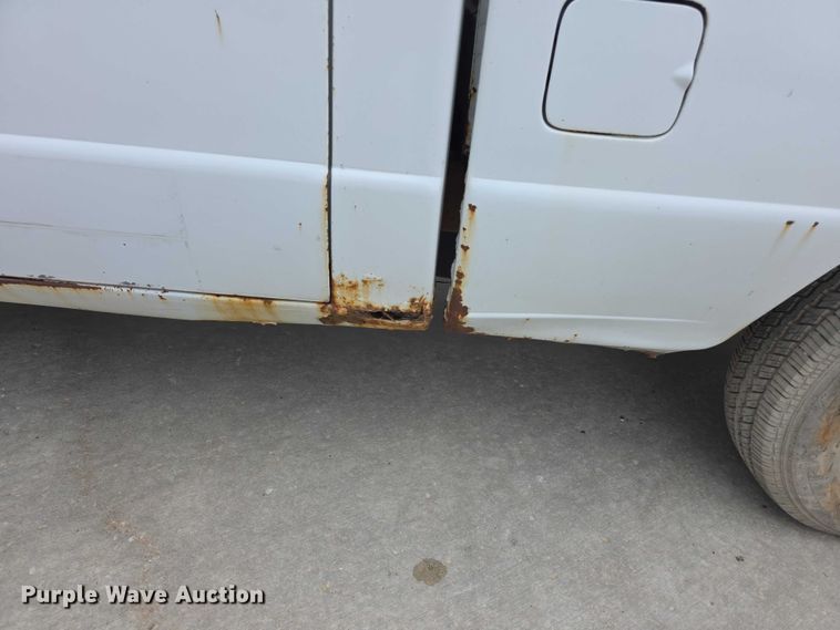 image for item FH6118 2009 Ford Ranger pickup truck