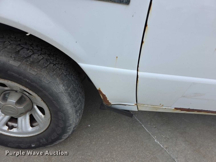 image for item FH6118 2009 Ford Ranger pickup truck
