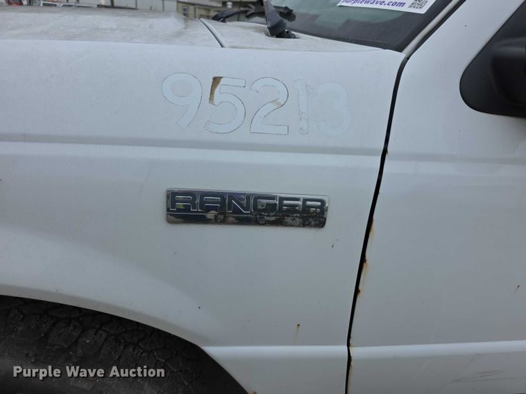 image for item FH6118 2009 Ford Ranger pickup truck