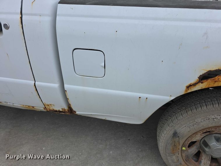 image for item FH6118 2009 Ford Ranger pickup truck