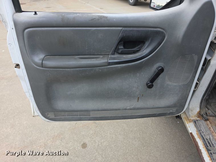 image for item FH6118 2009 Ford Ranger pickup truck