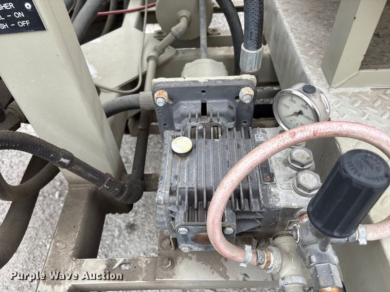 image for item FH7117 2006 Strong Manufacturing Spray Mate concrete mortar mixer