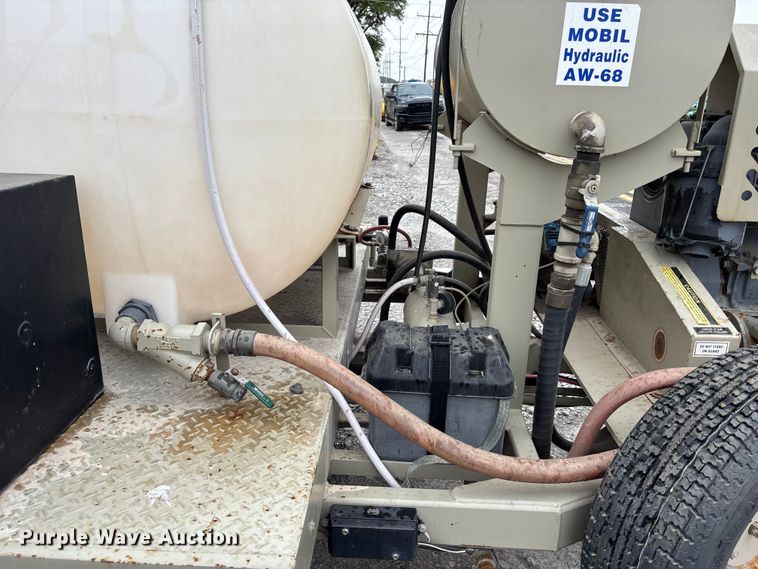 image for item FH7117 2006 Strong Manufacturing Spray Mate concrete mortar mixer