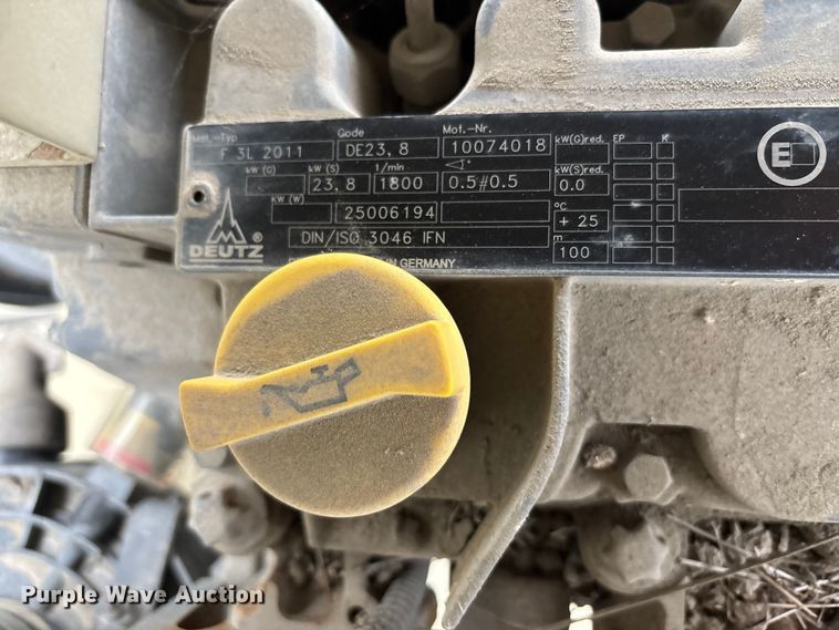 image for item FH7117 2006 Strong Manufacturing Spray Mate concrete mortar mixer