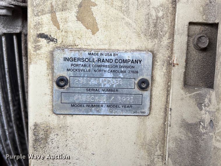 image for item FH7118 1993 Ingersoll-Rand 185 air compressor