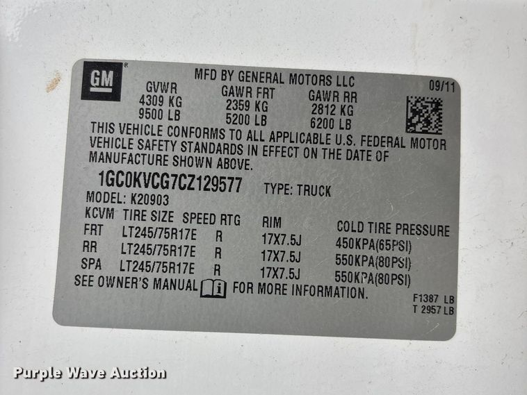 image for item FH7119 2012 Chevrolet Silverado 2500 pickup truck cab and chassis