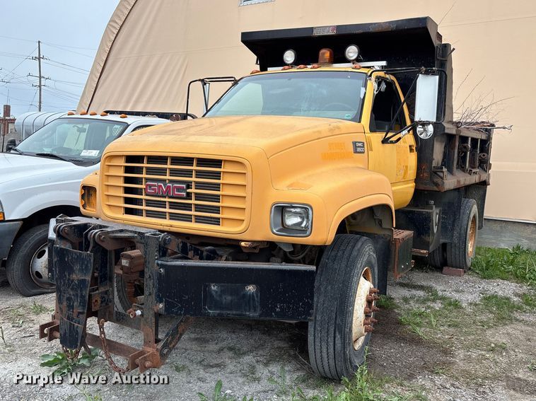 image for item FH7121 1999 GMC C7 dump truck