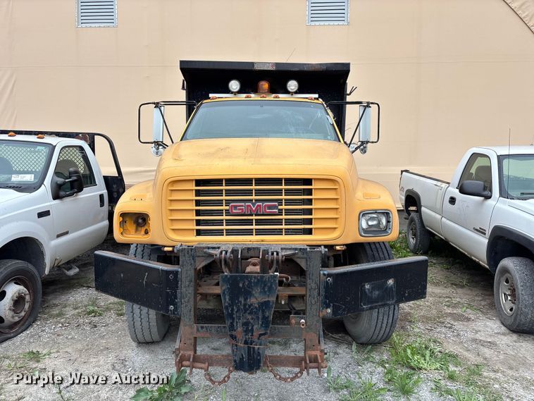 image for item FH7121 1999 GMC C7 dump truck