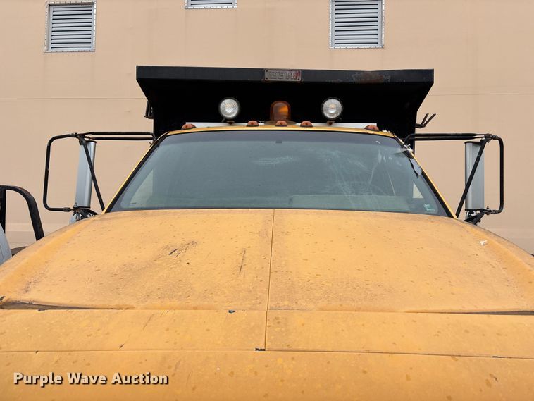 image for item FH7121 1999 GMC C7 dump truck