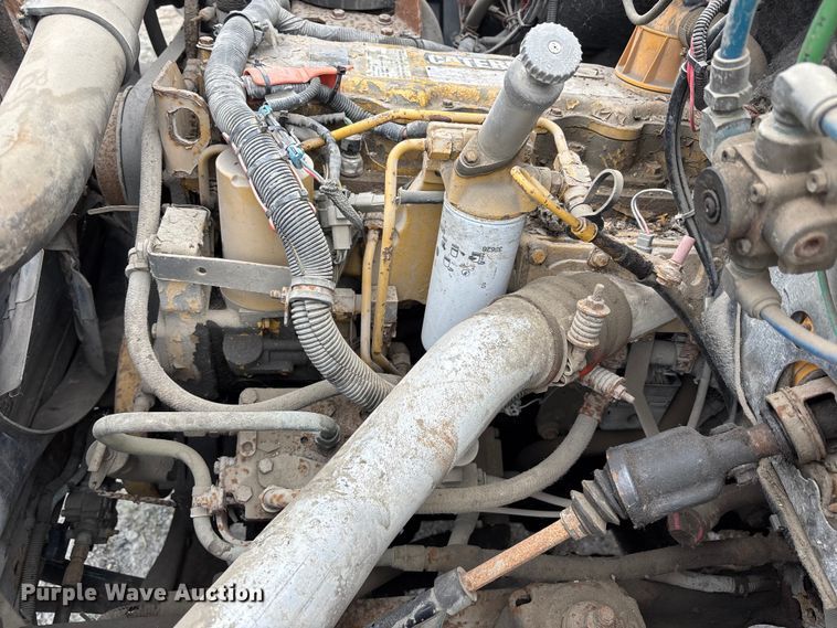 image for item FH7121 1999 GMC C7 dump truck
