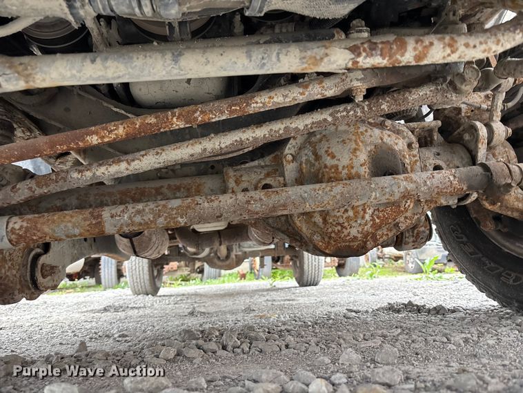 image for item FH7122 2010 Ford F250 pickup truck