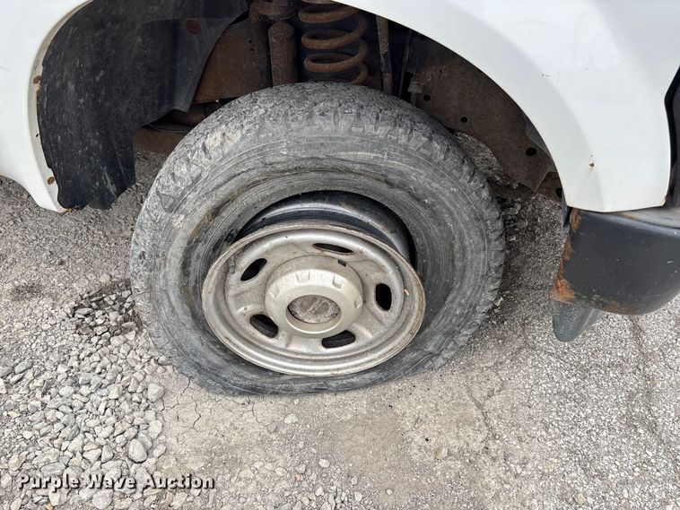 image for item FH7122 2010 Ford F250 pickup truck