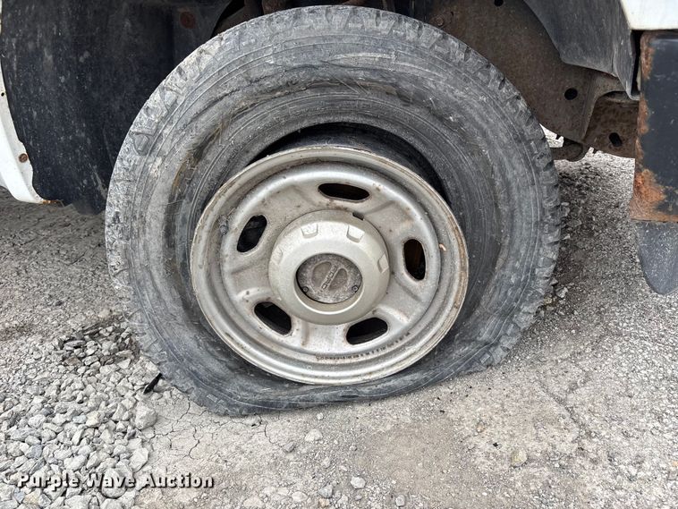 image for item FH7122 2010 Ford F250 pickup truck
