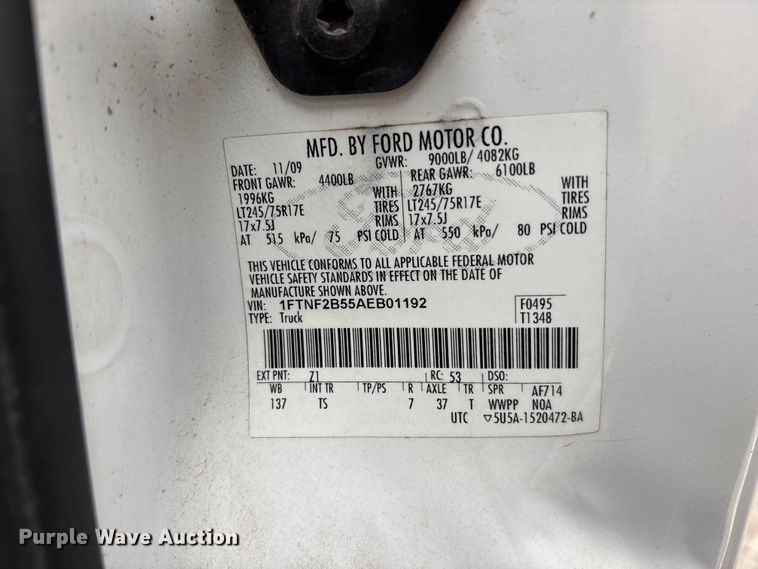 image for item FH7122 2010 Ford F250 pickup truck