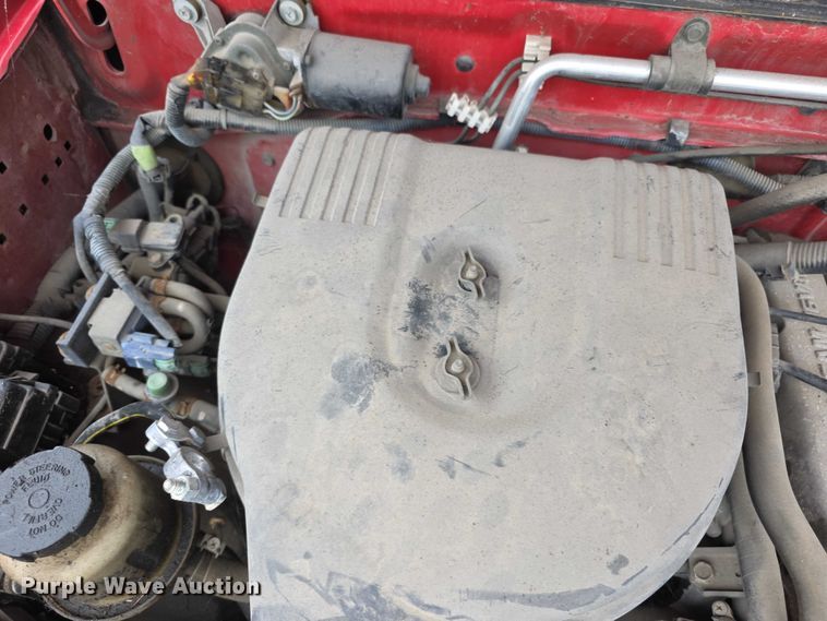 image for item FH7124 2000 Nissan Frontier Ext. Cab pickup truck