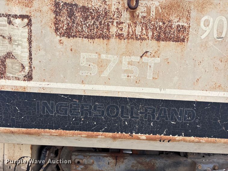 image for item FH7125 1993 Ingeroll-Rand 575T paver