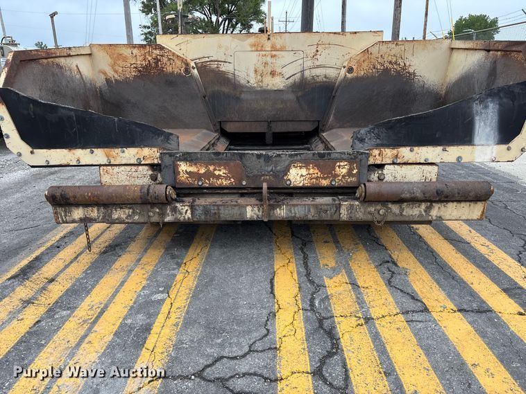 image for item FH7125 1993 Ingeroll-Rand 575T paver