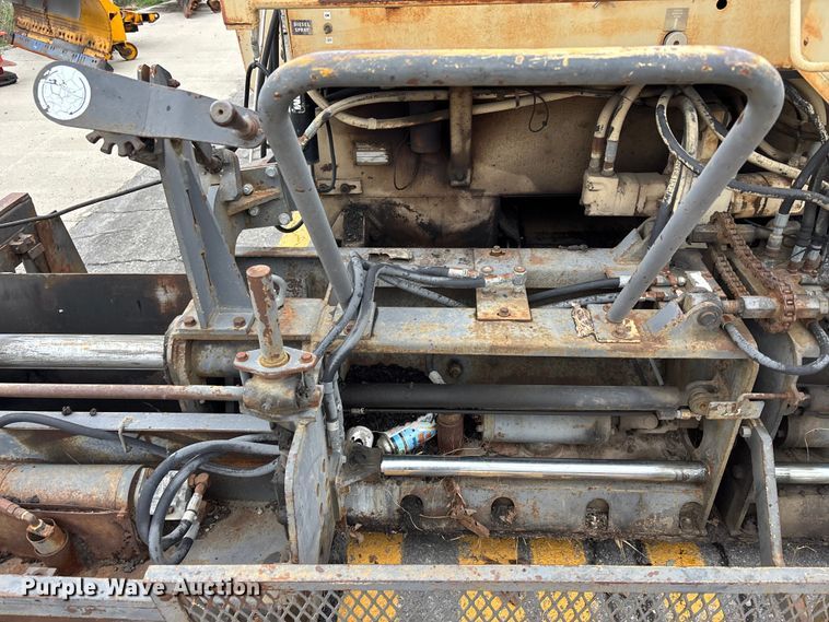 image for item FH7125 1993 Ingeroll-Rand 575T paver