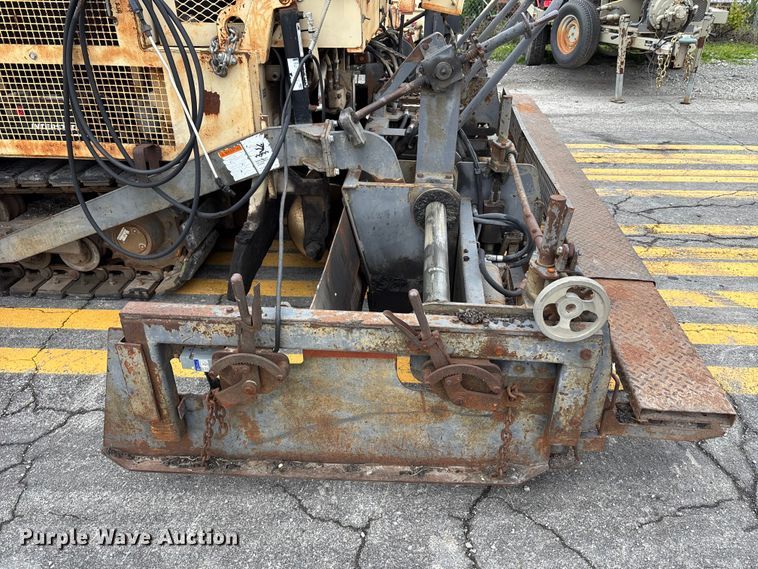image for item FH7125 1993 Ingeroll-Rand 575T paver