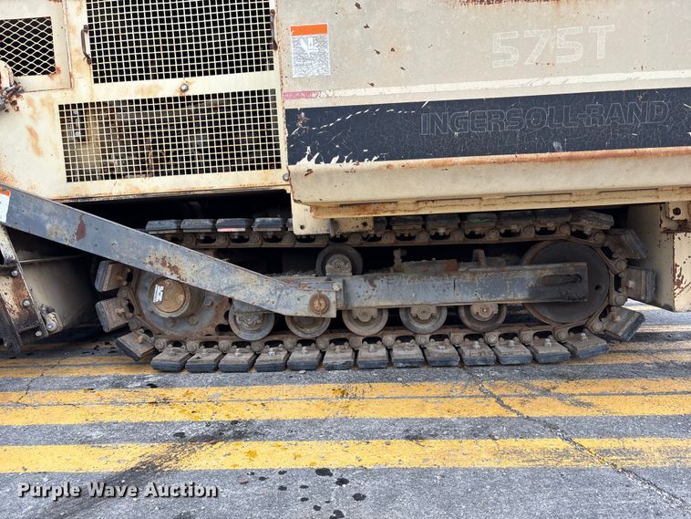 image for item FH7125 1993 Ingeroll-Rand 575T paver