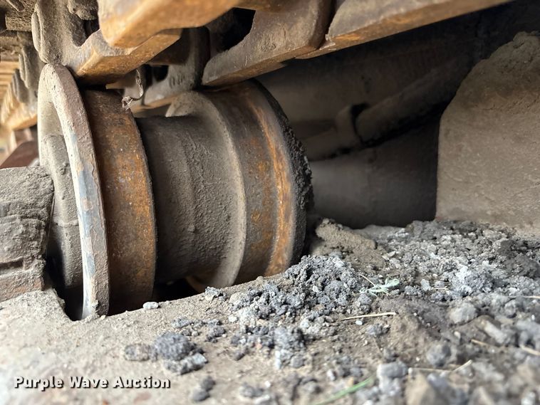 image for item FH7125 1993 Ingeroll-Rand 575T paver