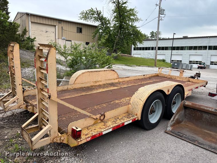 image for item FH7130 1994 CROF equipment trailer