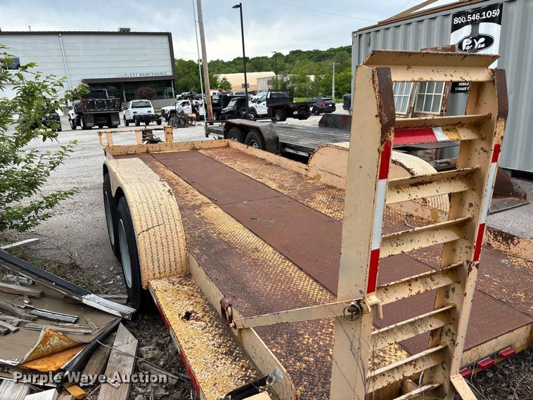 image for item FH7130 1994 CROF equipment trailer