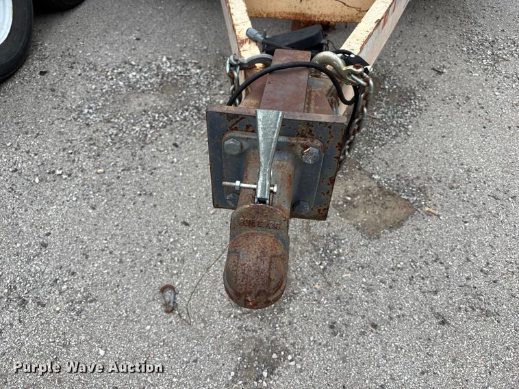 image for item FH7130 1994 CROF equipment trailer