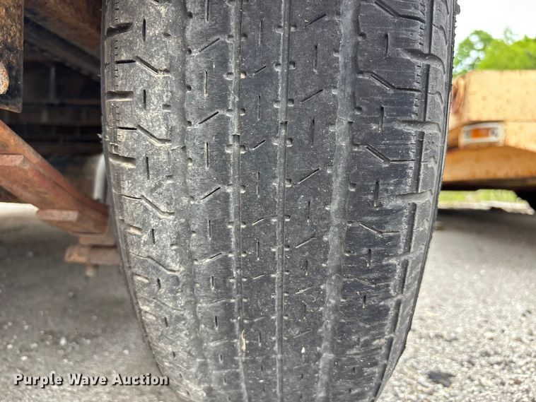 image for item FH7131 2013 Sure-Trac tilt deck equipment trailer