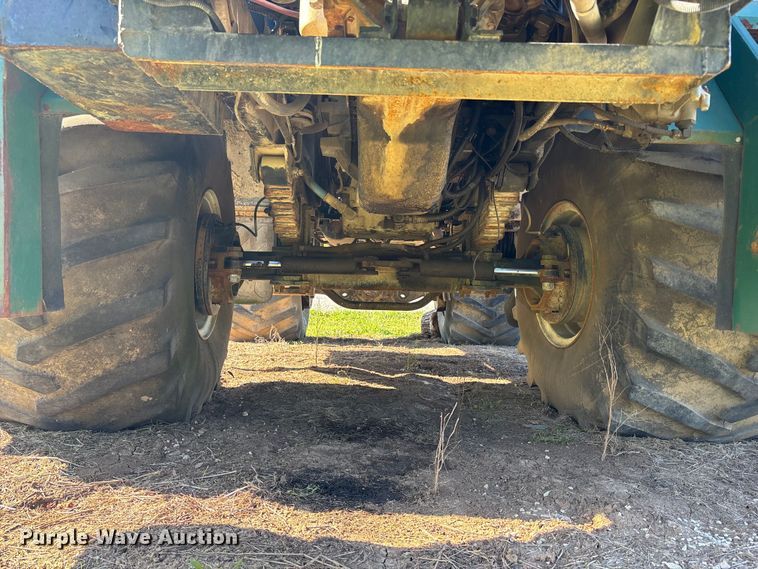 image for item FH7135 Off Road Floater Equipment 4030 vacuum truck