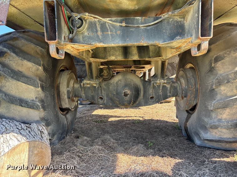 image for item FH7135 Off Road Floater Equipment 4030 vacuum truck