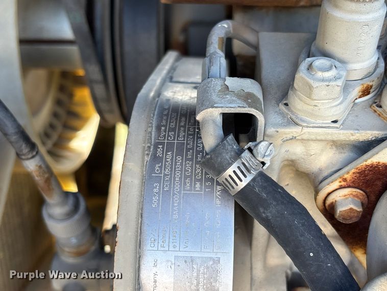 image for item FH7135 Off Road Floater Equipment 4030 vacuum truck