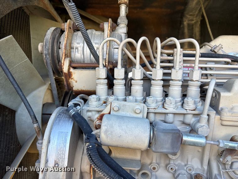 image for item FH7135 Off Road Floater Equipment 4030 vacuum truck