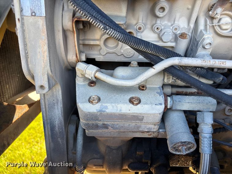 image for item FH7135 Off Road Floater Equipment 4030 vacuum truck
