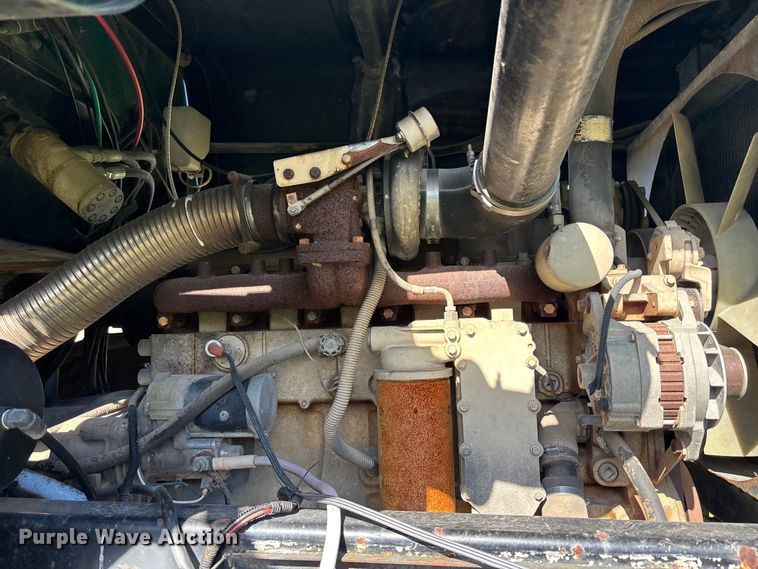 image for item FH7135 Off Road Floater Equipment 4030 vacuum truck
