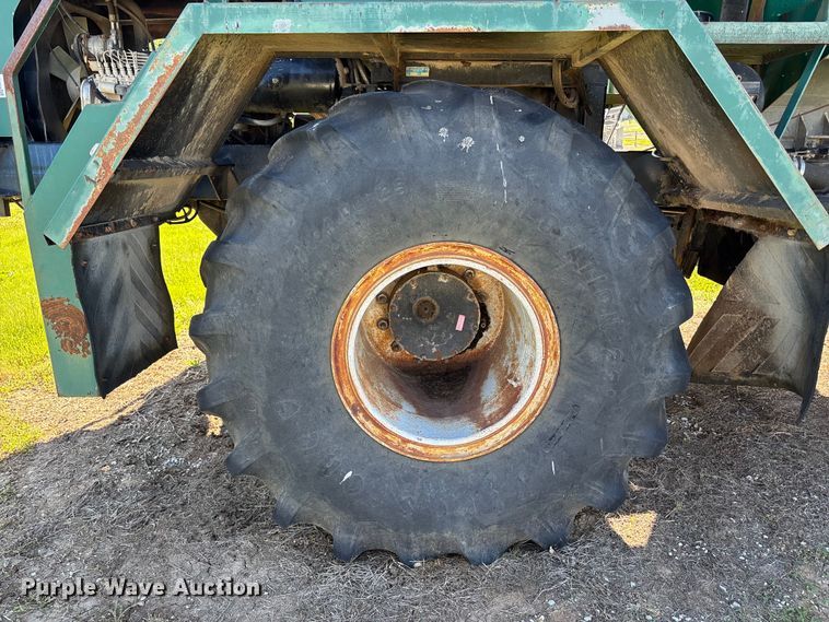 image for item FH7135 Off Road Floater Equipment 4030 vacuum truck