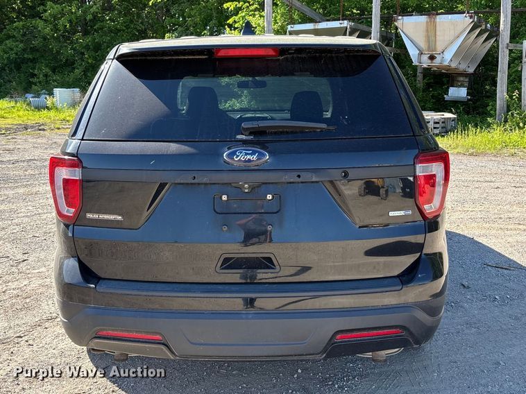 image for item FH7136 2018 Ford Explorer Police SUV