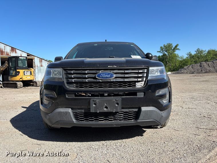 image for item FH7136 2018 Ford Explorer Police SUV