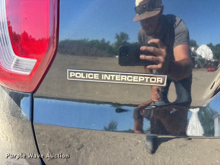 image for item FH7136 2018 Ford Explorer Police SUV