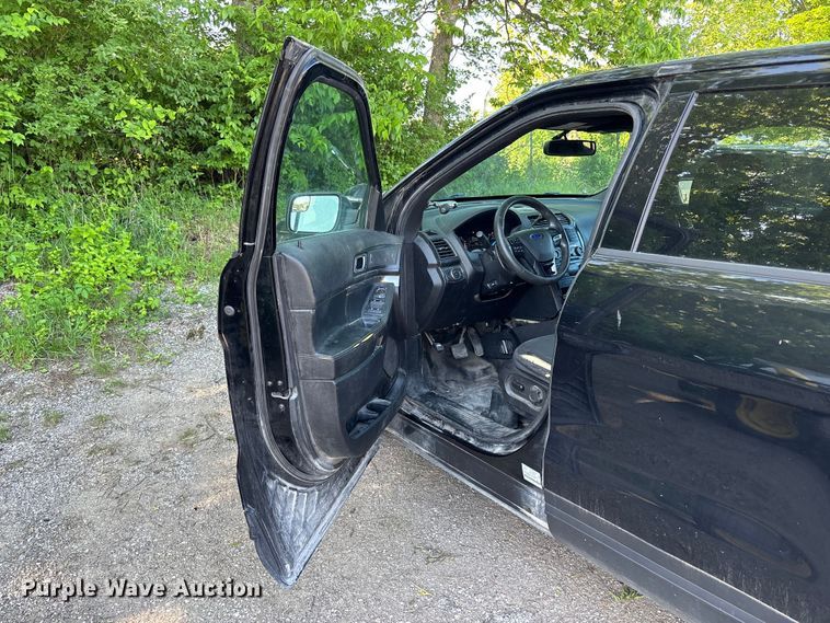image for item FH7136 2018 Ford Explorer Police SUV