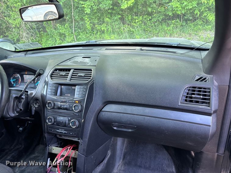 image for item FH7136 2018 Ford Explorer Police SUV