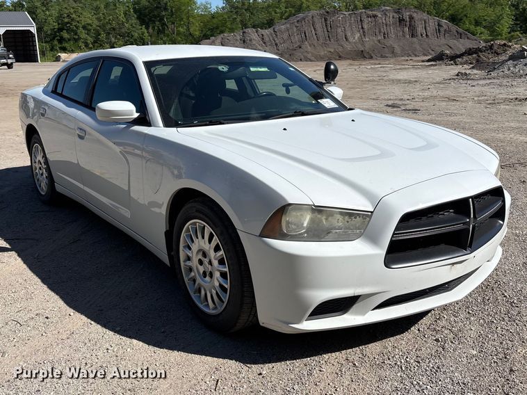 image for item FH7137 2014 Dodge Charger Police 