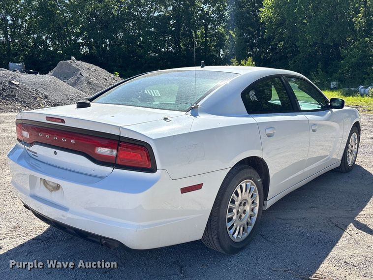 image for item FH7137 2014 Dodge Charger Police 