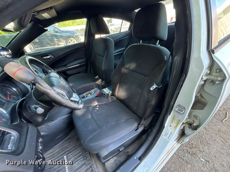 image for item FH7137 2014 Dodge Charger Police 