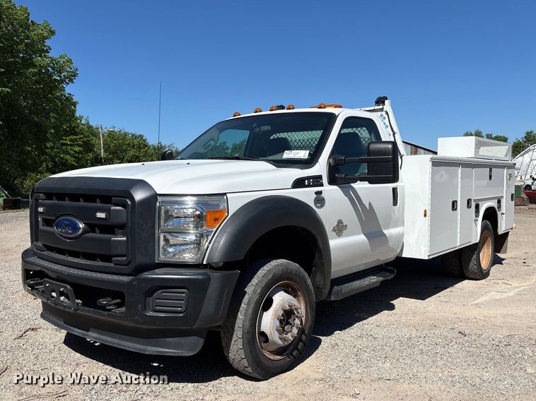 image for item FH7139 2015 Ford F550 Super Duty XL utility / service truck