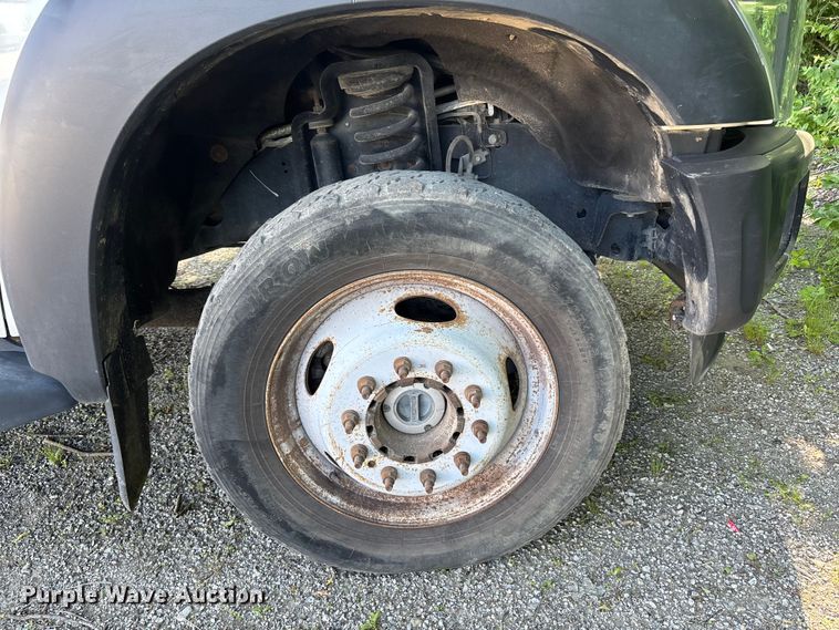 image for item FH7139 2015 Ford F550 Super Duty XL utility / service truck