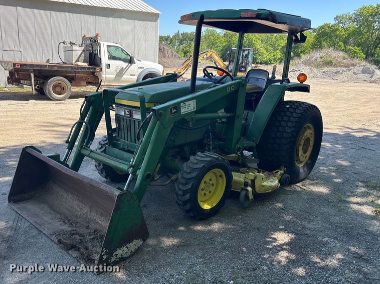 image for item FH7140 1990 John Deere 1070 MFWD tractor