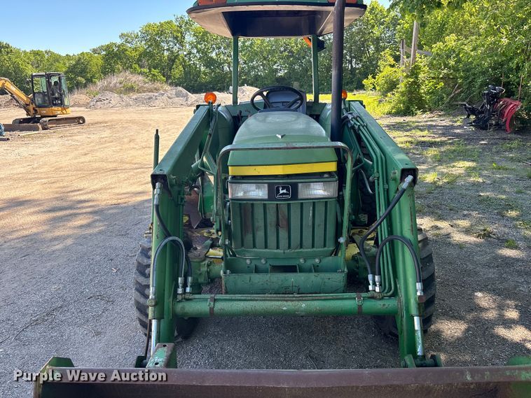image for item FH7140 1990 John Deere 1070 MFWD tractor